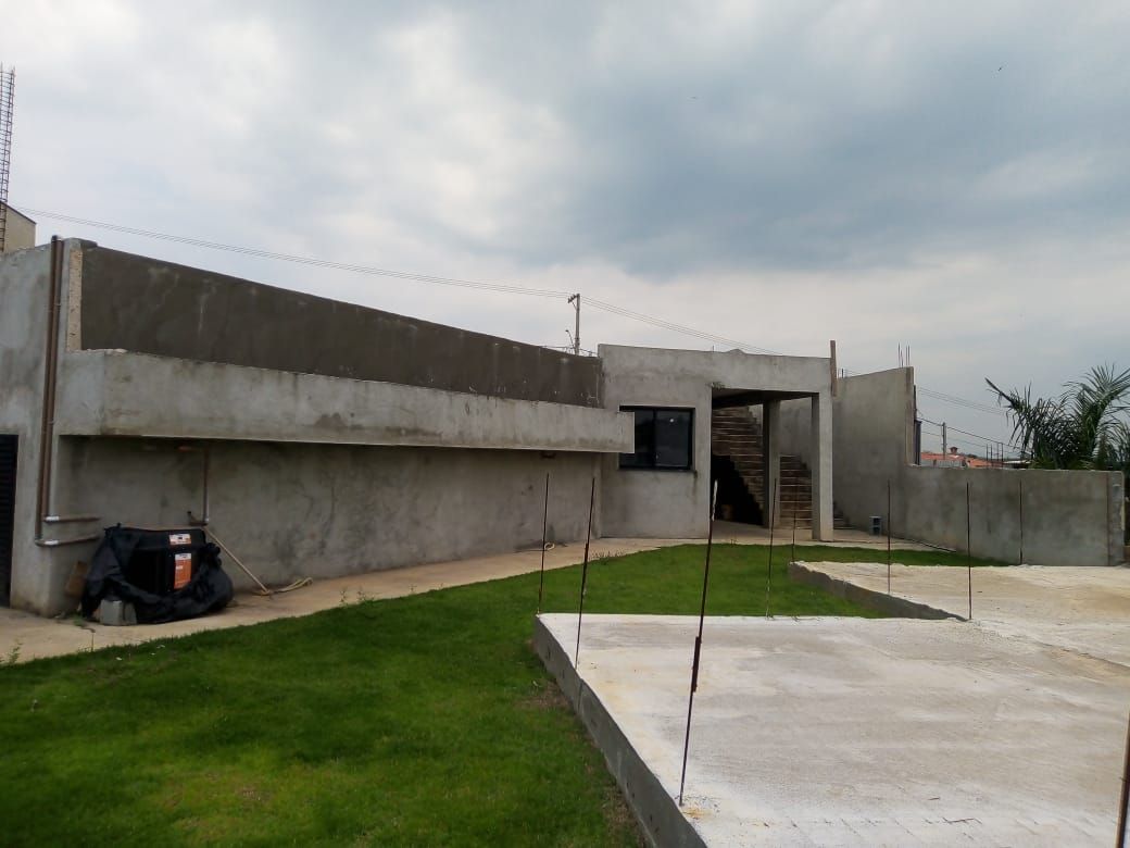 Edícula c/Suíte em Condomínio Alto Padrão (1.084 m² – Jacareí/Guararema)